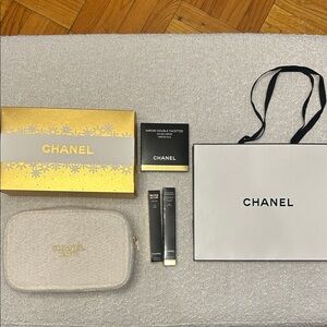 CHANEL Mascara, Eyeliner, Mirror Gift Set BNIB